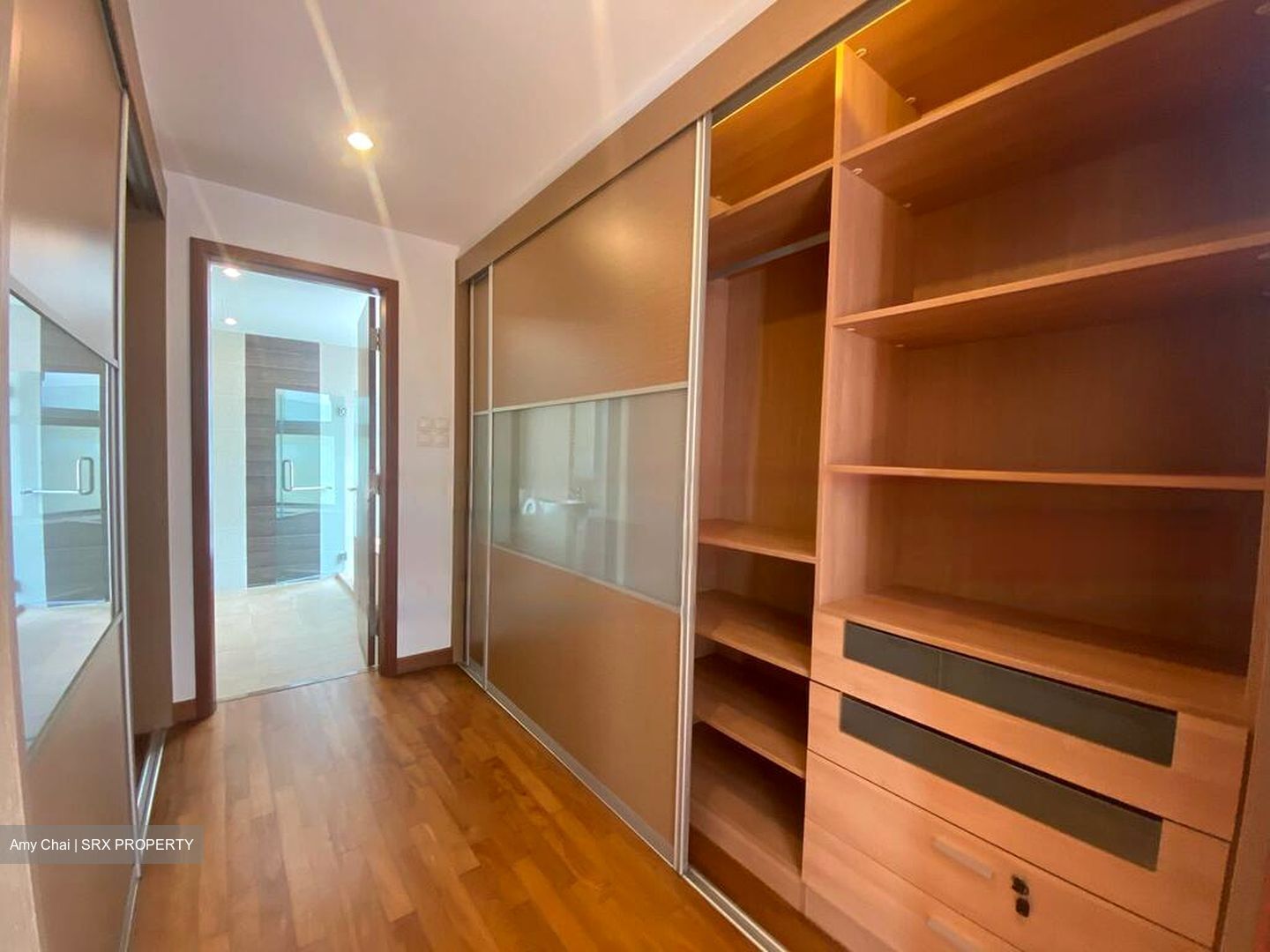 Lornie Road (D11), Terrace #459378711